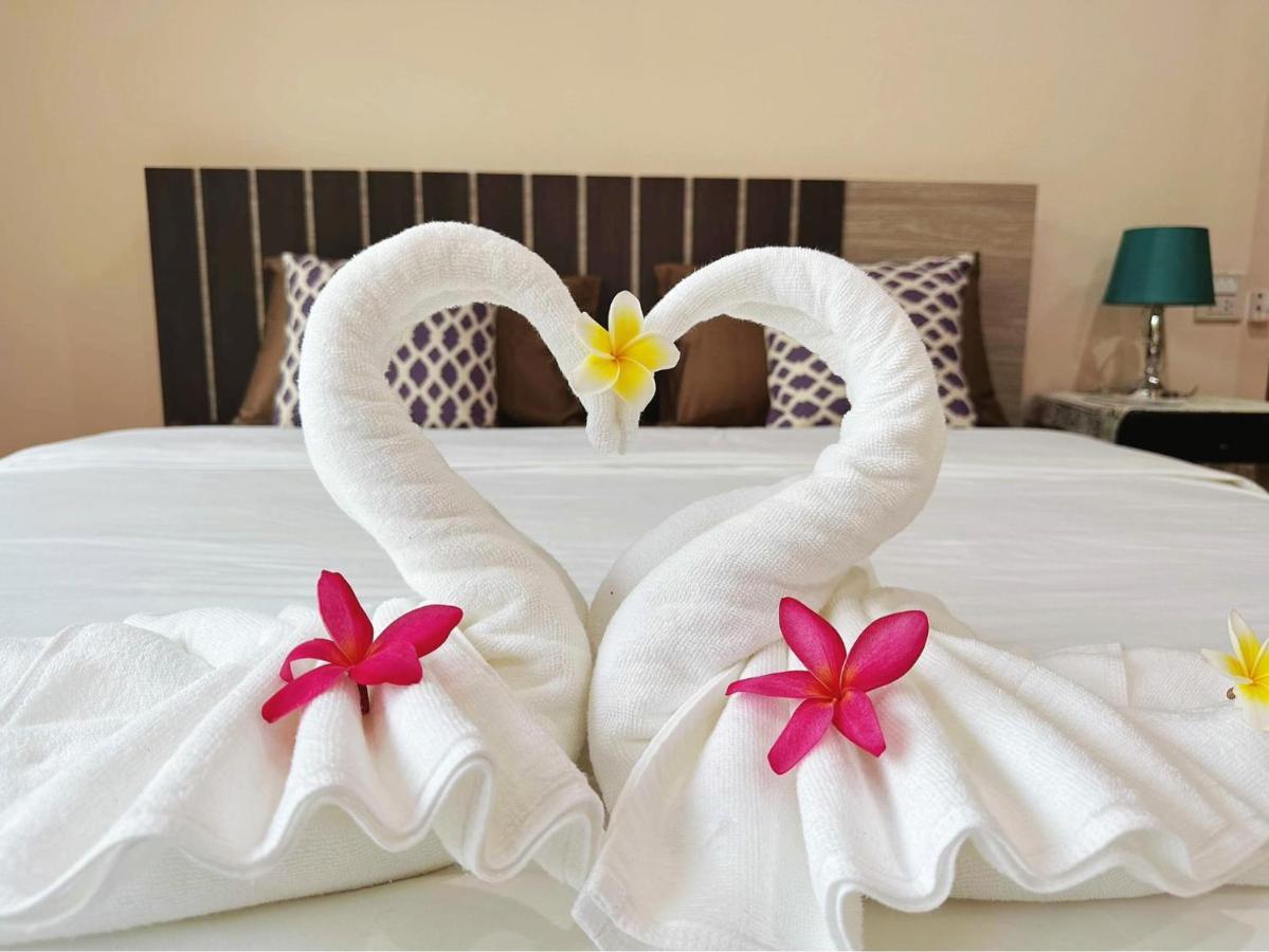 The Sun House Hotel Hua Hin Luaran gambar