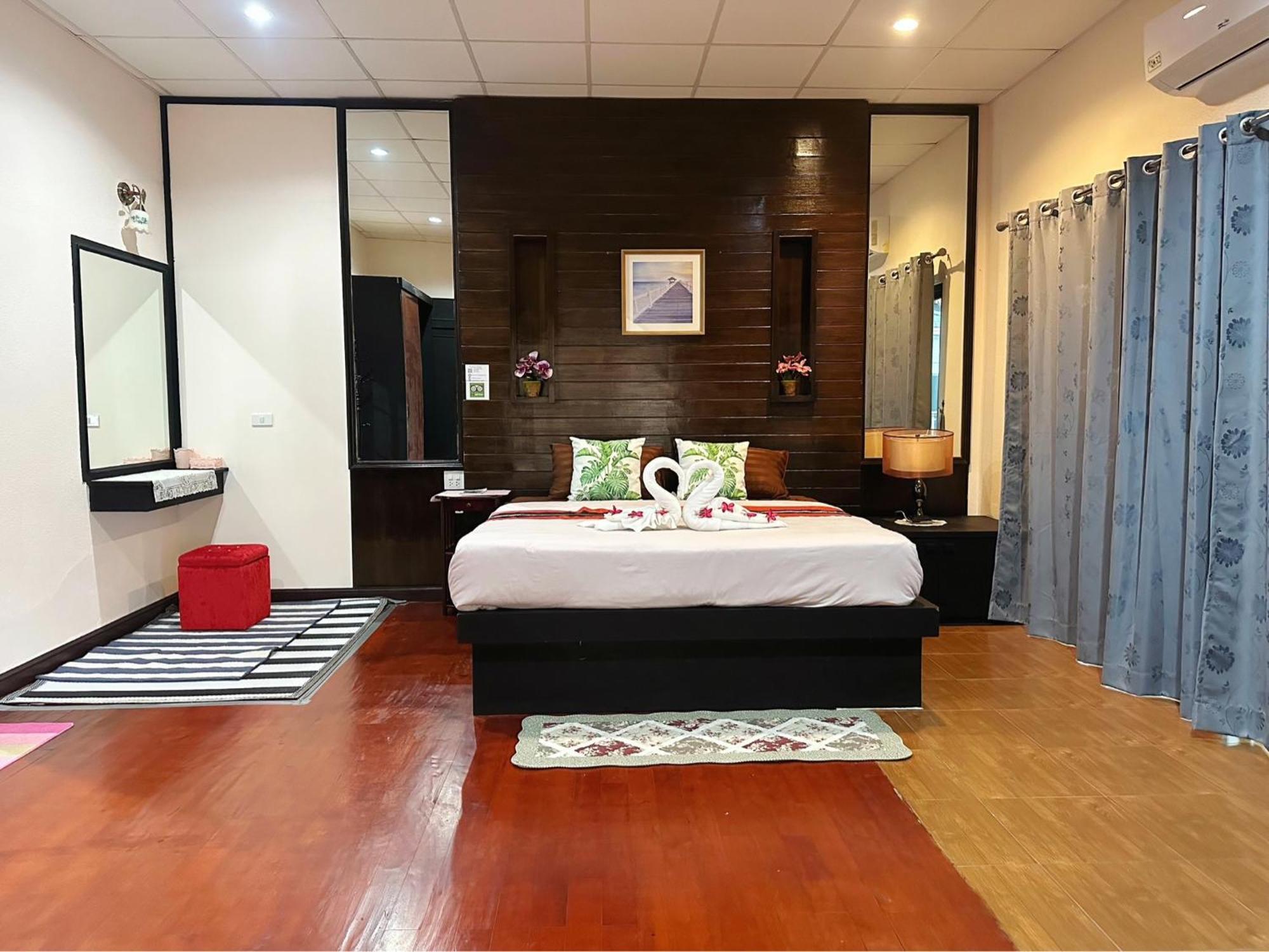 The Sun House Hotel Hua Hin Luaran gambar