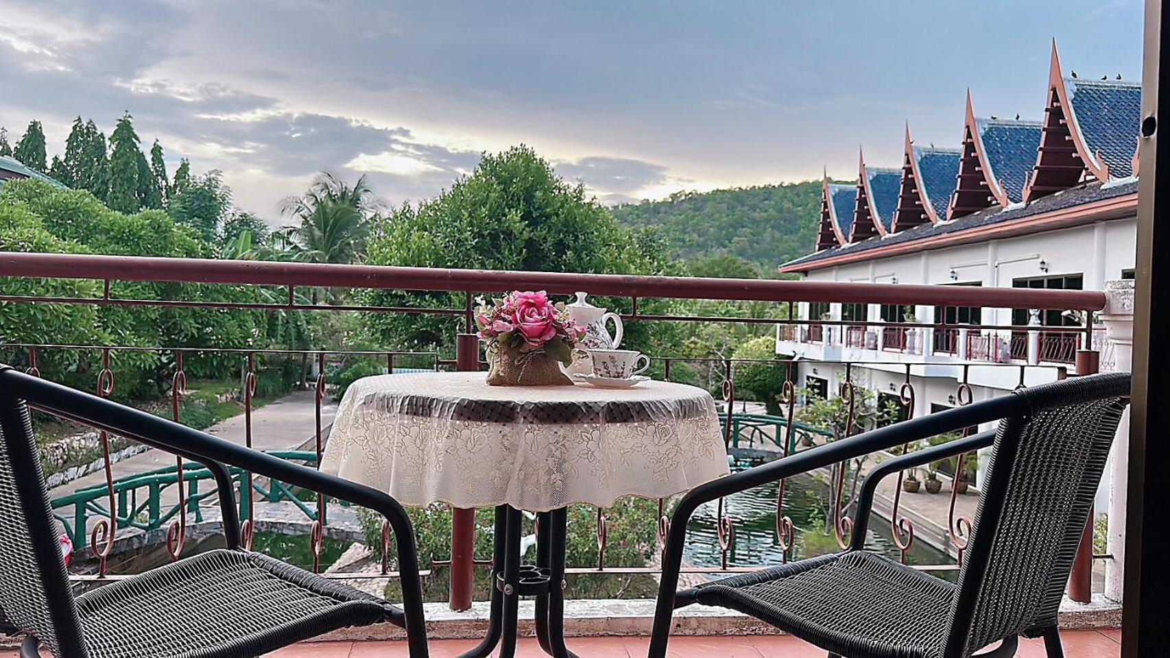 The Sun House Hotel Hua Hin Luaran gambar